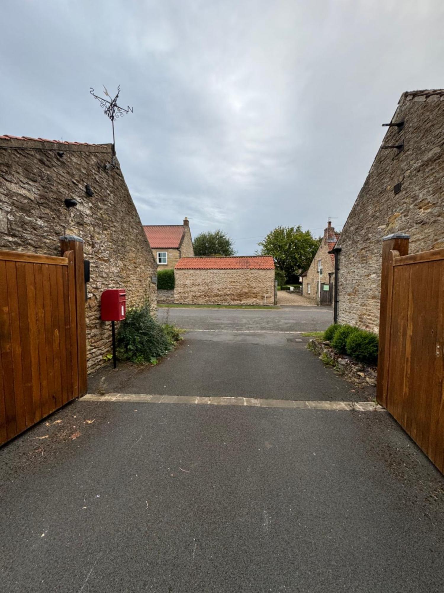 Beautifully Converted Home Hutton Bushel 外观 照片